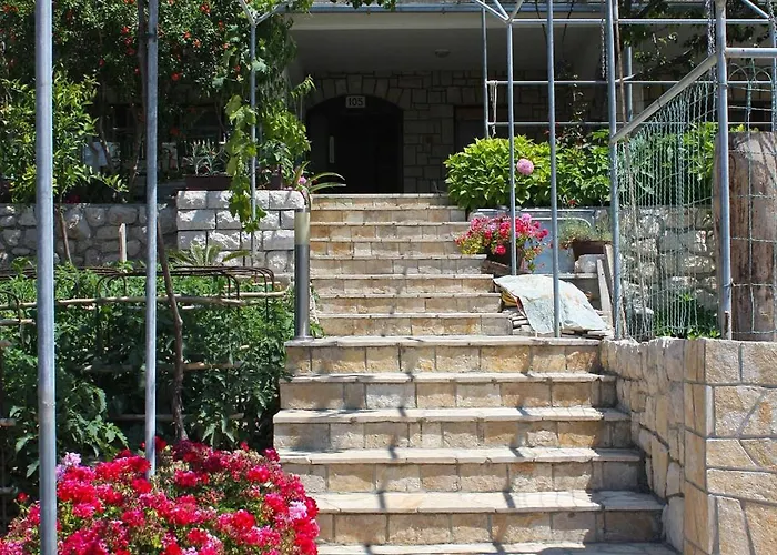 Studio Palit 3195d Apartment *